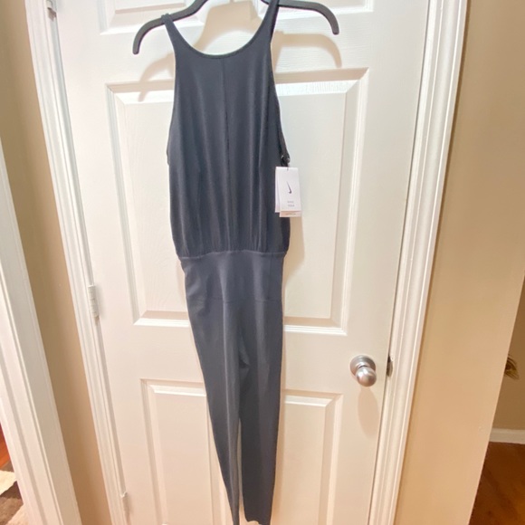 Nike Yoga Training Infinalon Black Jumpsuit - Picture 5 of 16